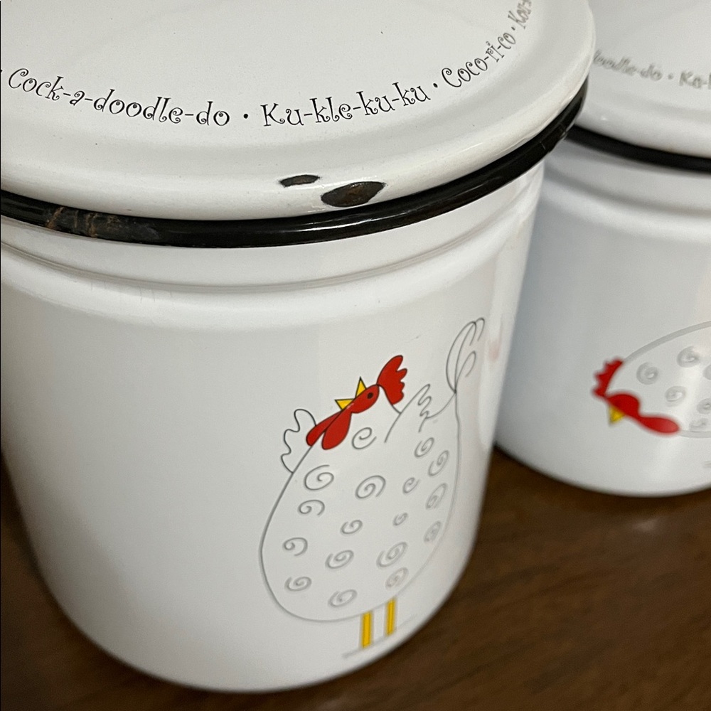 White enameled canisters with chicken design - Picture 8 of 8